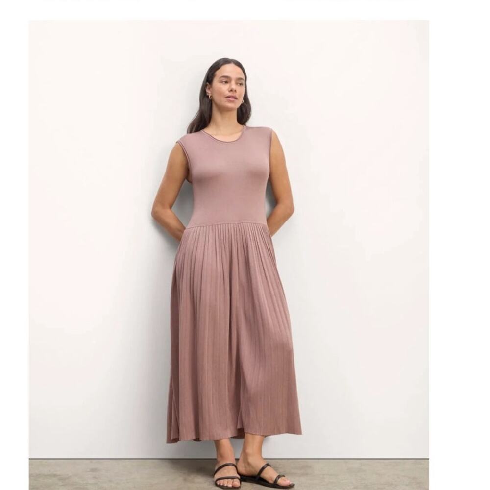 Everlane Knit Pleated Dress Size XXL Color: Dusty Rose Relaxed Fit